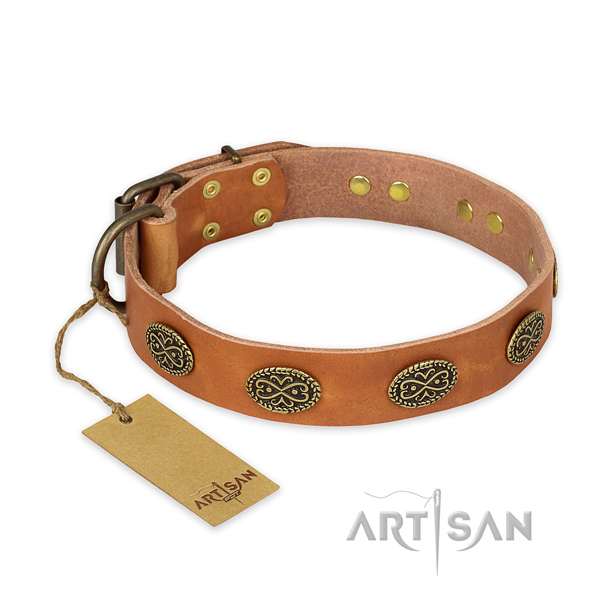 Fashionable full grain genuine leather dog collar with strong D-ring